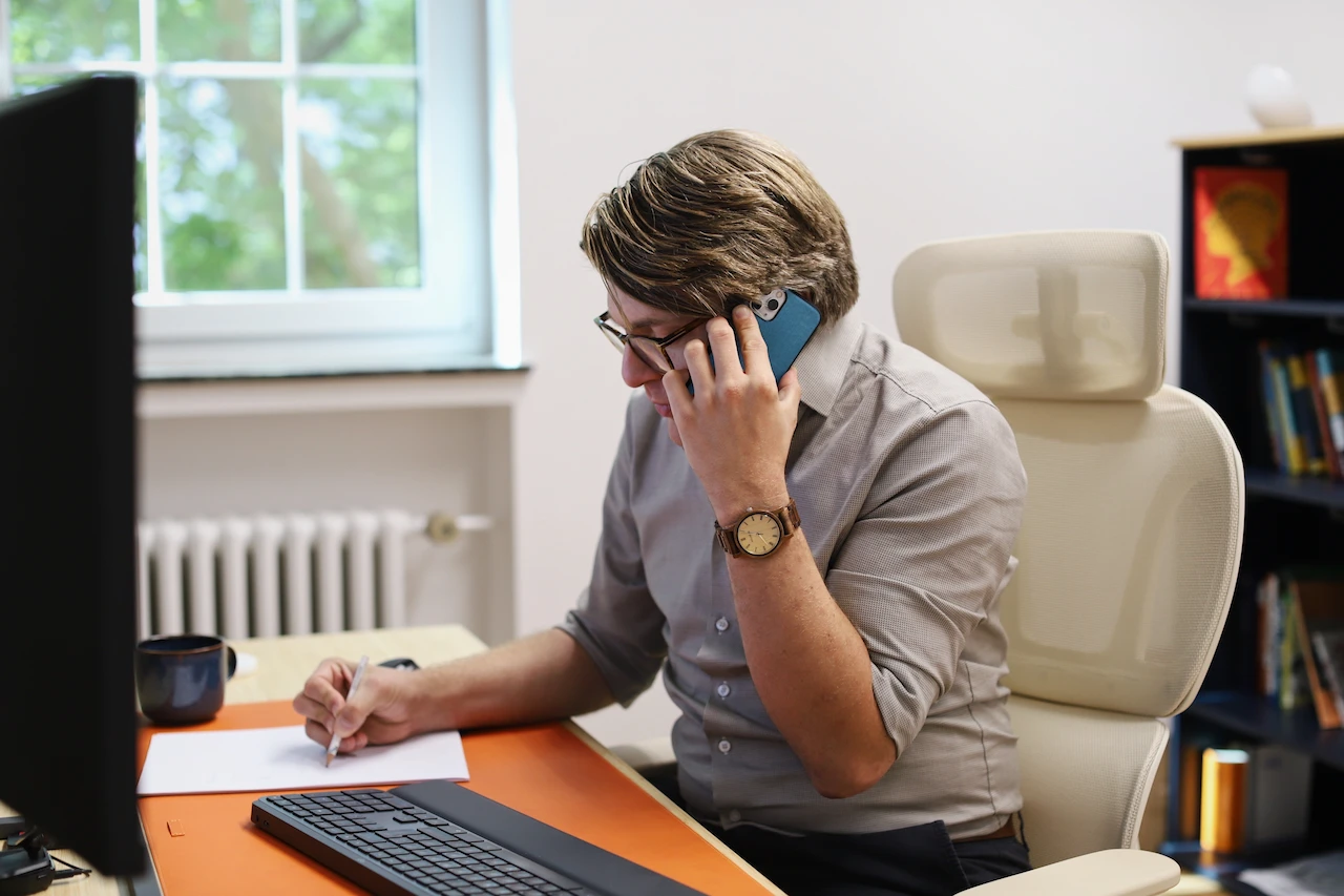Dr. Jonas Krainbring – Fachanwalt für Arbeitsrecht in Hannover